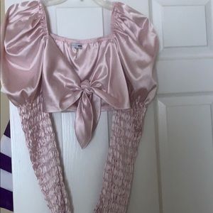 Scrunched sleeve crop top